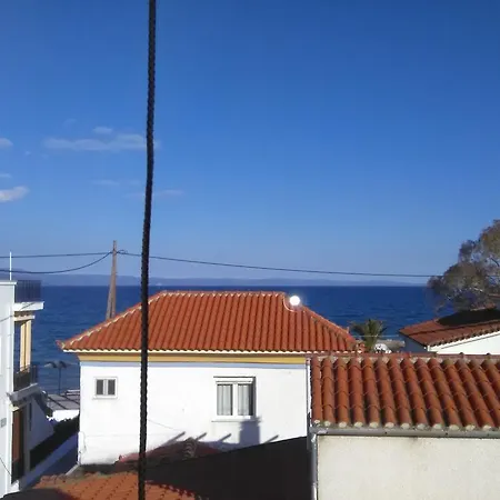 By The Pagasitikos Sea Apartamento Volos